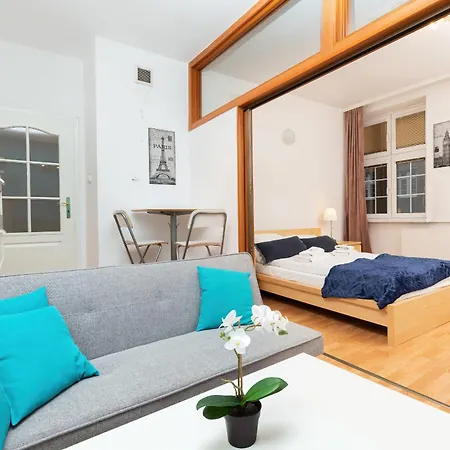 Apartment Zlotnikow Old Town By Renters